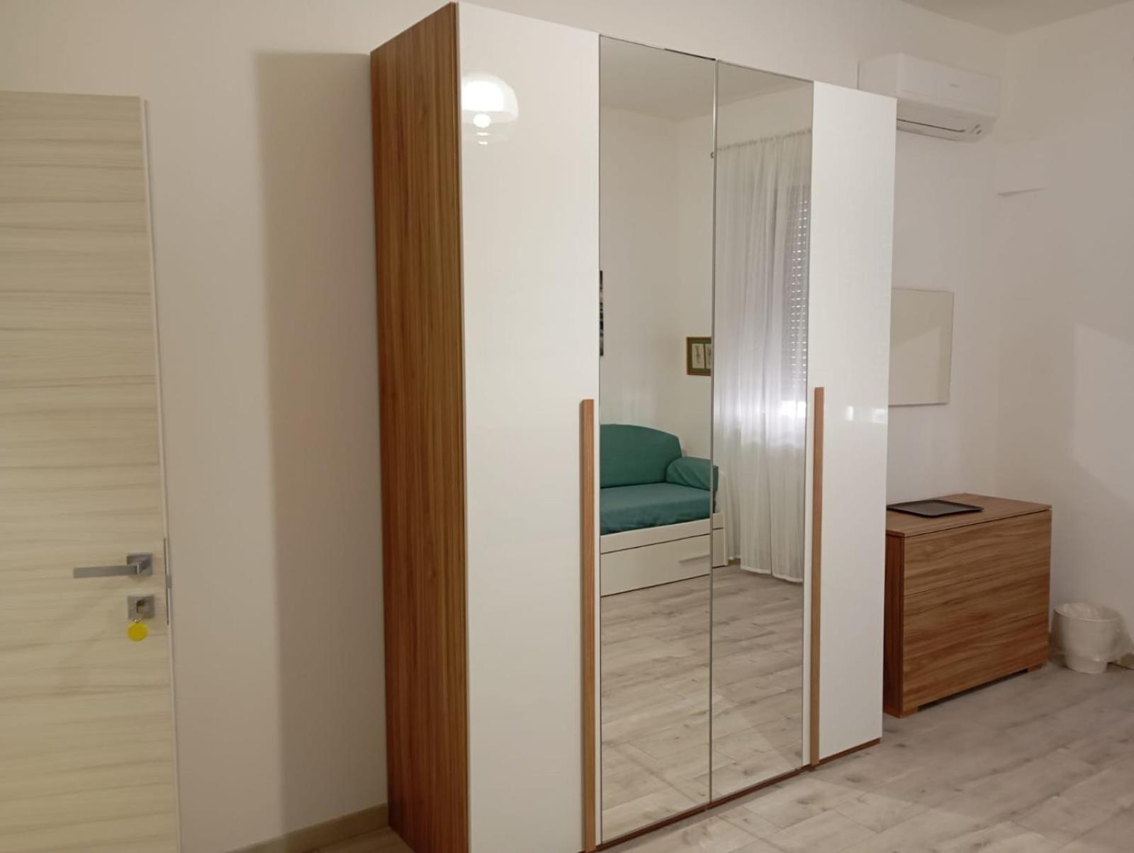 Casagrande - Guest House Ливорно Екстериор снимка